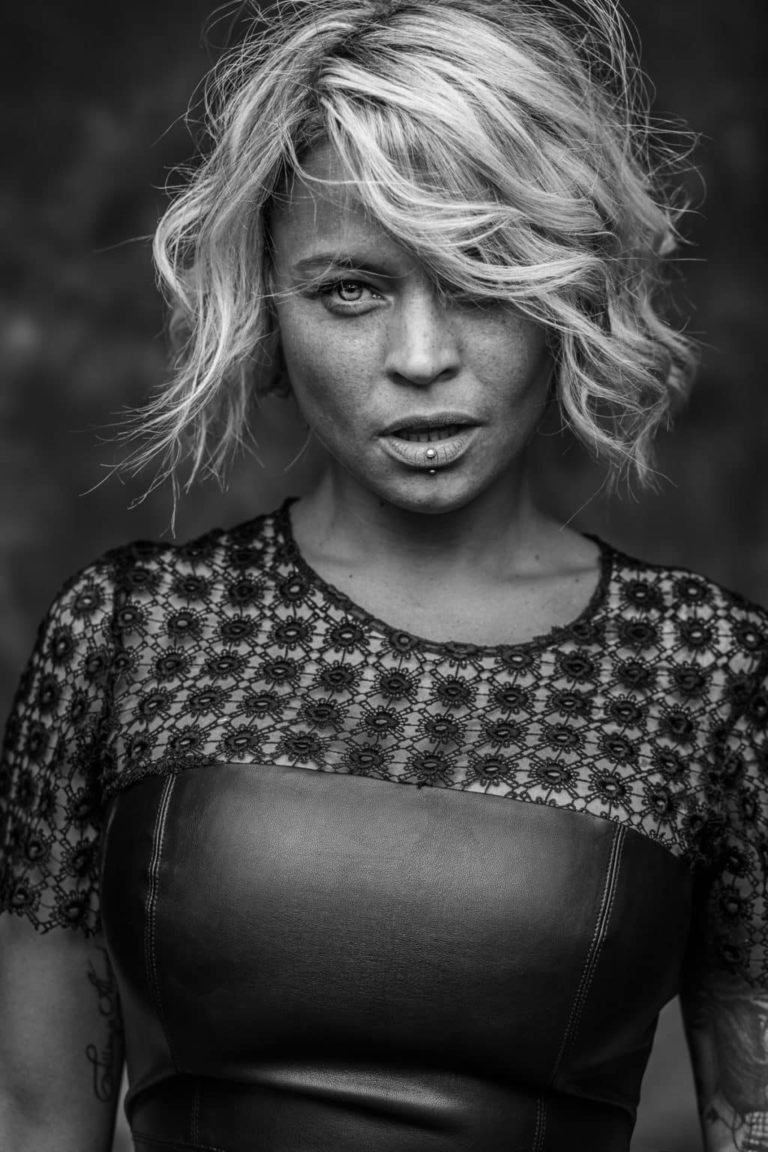 photographe book mannequin comedien lyon 9 768x1152 - Portfolio