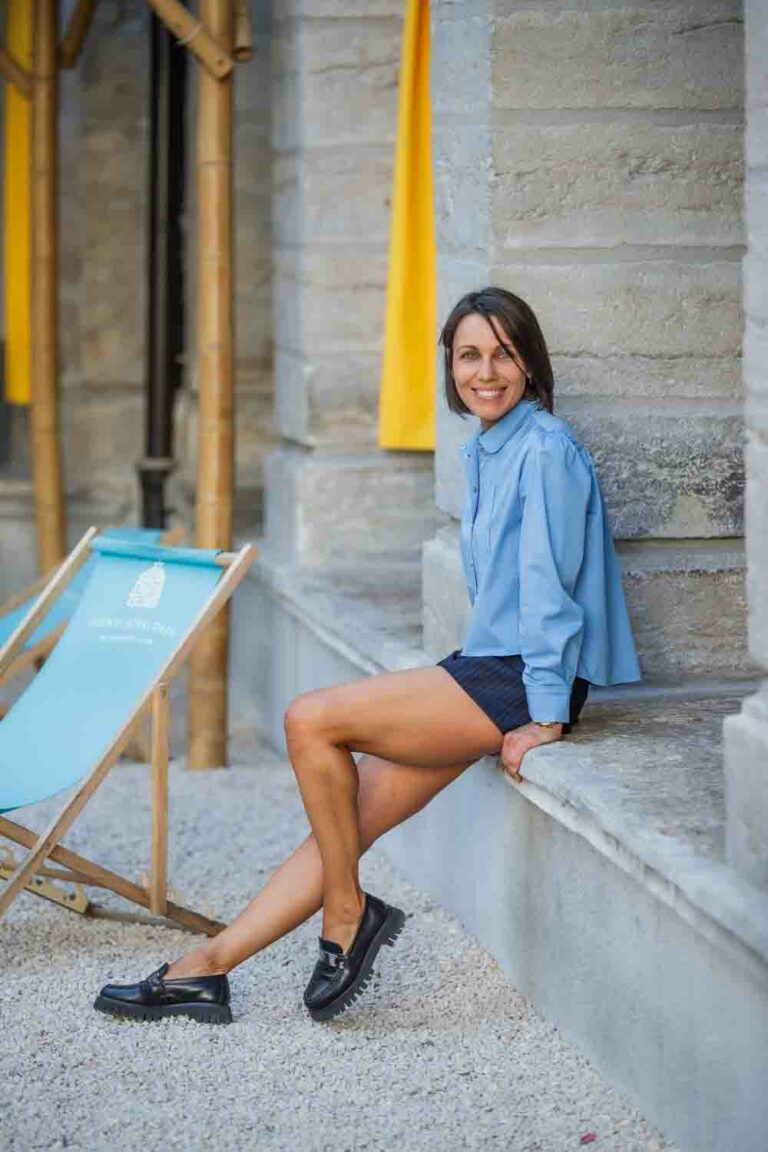Shooting photo pour l'influenceuse Croix Roussienne AGA - portrait mode a Lyon
